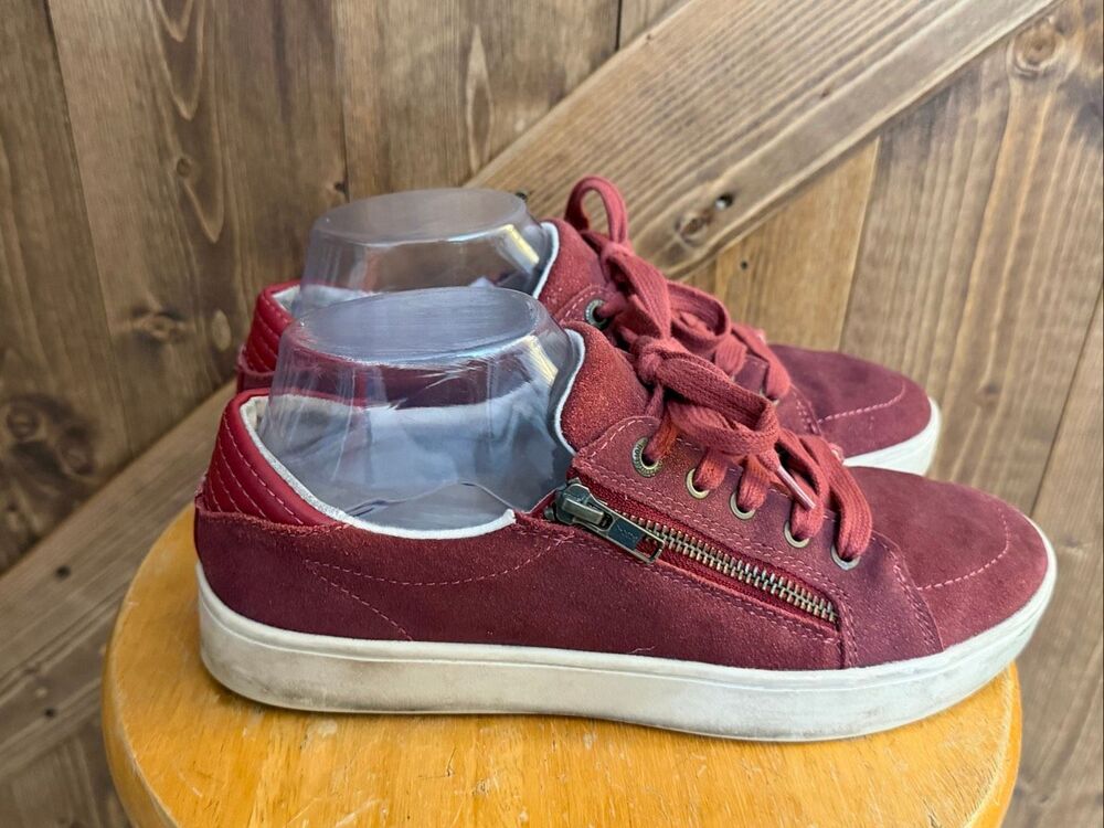 Revitalign Wrigley Women’s Size 8 Burgundy Suede Side Zip Orthotic Sneakers